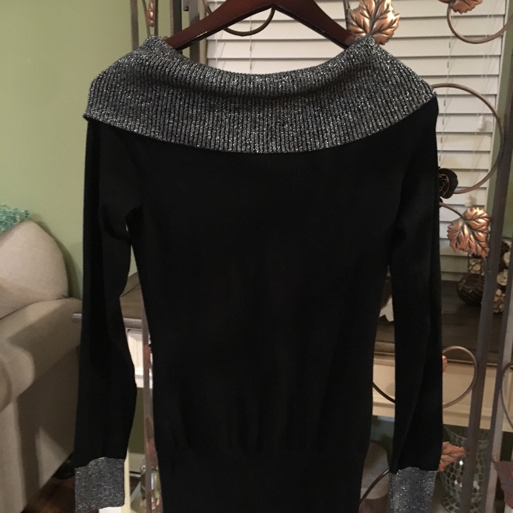 Sweater - Picture 3 of 3